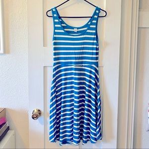 Old Navy fit and flare dress - Small